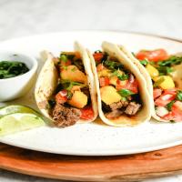 Beef Fajitas with Mango Salsa_image