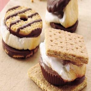 Fireside S'Mores image