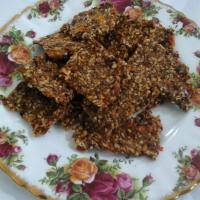 Gluten-Free Dehydrated Rosemary and Cranberry Crisps image