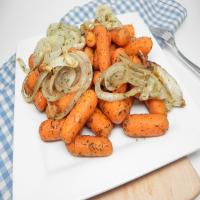 Roasted Carrots and Onions with Dill_image