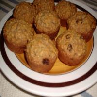 Healthy Oatmeal Raisin Muffins image