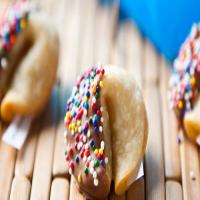 Chocolate-Dipped Fortune Cookies with Sprinkles_image