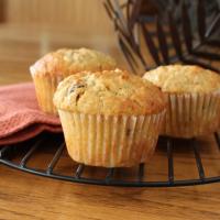 King and Prince Oatmeal Raisin Muffins_image