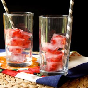 Strawberry Ice Cubes Recipe - (4.5/5)_image
