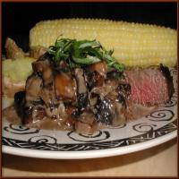 Cracked Black Pepper Crusted Filet Medallions (With Cremini)_image