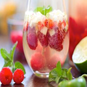 Raspberry & Serrano Sangria Recipe - (4.4/5)_image