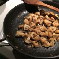 Sauteed Mushrooms in Garlic image