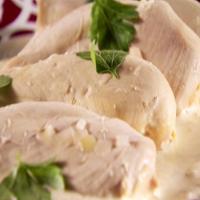 Champagne Poached Chicken with Grape Salad_image