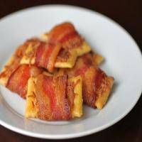 Bacon Wrapped Club Crackers Recipe - (4.6/5)_image