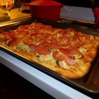 Cauliflower Prosciutto Pizza_image
