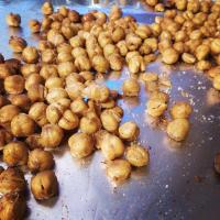 Perfectly Dry Roasted Chickpeas_image