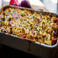 Cauliflower Gratin With Goat Cheese Topping_image