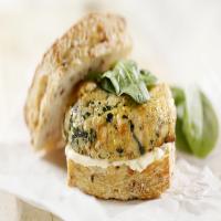 Grilled Crab Cakes_image