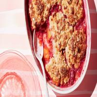 Peach-and-Raspberry Oat Cobbler_image