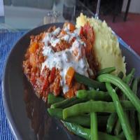 Fragrant and flavorful lamb and leek pasta sauce_image