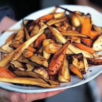 Pepper & honey-roasted roots image
