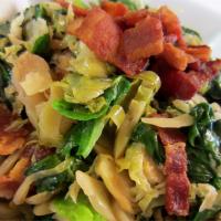 Warm Brussels Sprout, Bacon and Spinach Salad_image