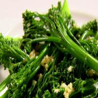 Sauteed Broccolini and Garlic_image