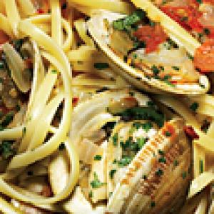 Linguine with Herb Broth and Clams_image