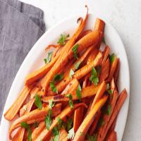Honey-Balsamic Roasted Carrots image