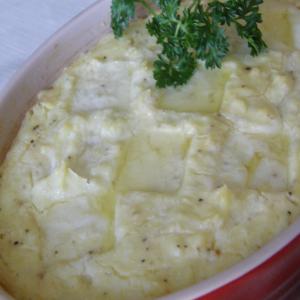 Jolean's Cheesy Mashed Potatoes_image
