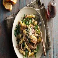 Creamy Pulled Pork Pasta with Caramelized Onions, Mushrooms and Arugula_image