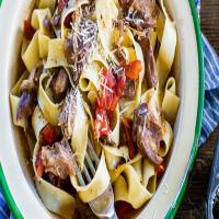 Slow-cooked lamb shank ragu and pappardelle pasta_image