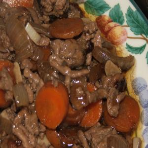 Delicious Lamb, Rosemary & Red Wine Casserole image