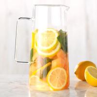 Cantaloupe, Mint and Lemon Infused Water_image