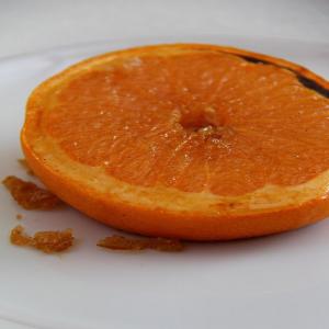 Broiled Grapefruit with Vanilla-Ginger Sauce image