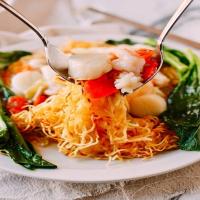 Seafood Pan Fried Noodles_image