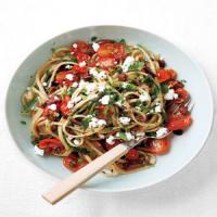 Linguine with Tapenade, Tomatoes, and Arugula image