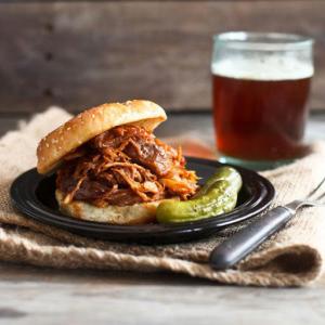Slow Cooker Barbecued Pulled Pork Recipe - (4.5/5)_image