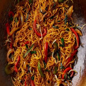Vegetable Chow Mein image
