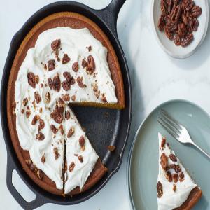Pumpkin Skillet Cake With Cream Cheese Frosting_image