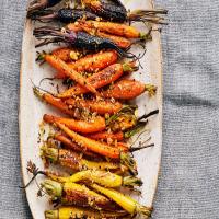 Roasted Carrots with Oat Dukkah image