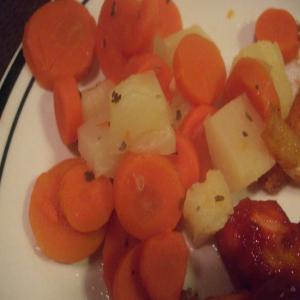 Hawaiian Carrots image