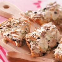 Olive-Onion Cheese Bread_image