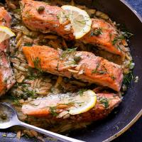 Salmon with Almond Caper Sauce_image