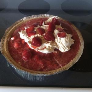 Strawberry Dream Pie_image