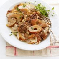 Pot-roasted Guinea Fowl with Calvados, Cream and Apples_image