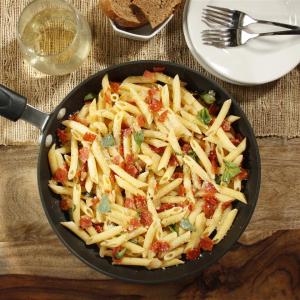 Kellie's Simple Penne with Pepperoni and Cheese image