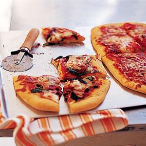 Salami-Olive Pizza Topping_image