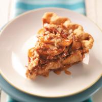 Makeover Caramel-Pecan Apple Pie image
