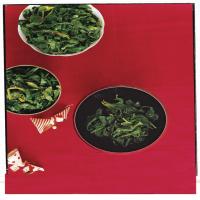 Wilted Spinach with Nutmeg Butter_image
