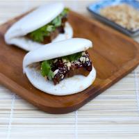 Taiwanese-Style Pork Belly Buns_image