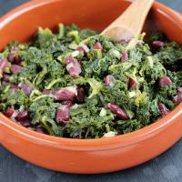 Braised Kale and Beans image