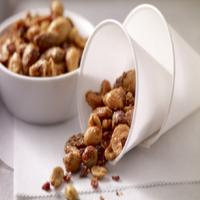 Maple-Bacon Mixed Nuts_image