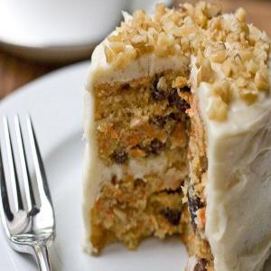 Mini Carrot Cake with Maple-Cream Cheese Frosting_image