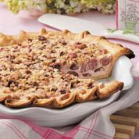 Cherry-Cream Crumble Pie image